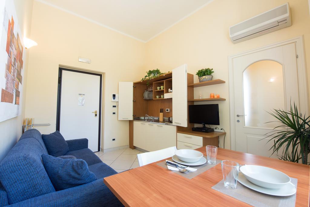Residence Colombo Виареджо Экстерьер фото